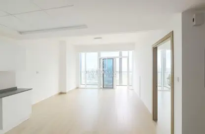 Apartment - 1 Bedroom - 1 Bathroom for rent in Bloom Towers - District 10 - Jumeirah Village Circle - Dubai