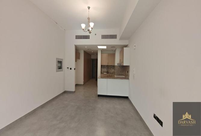 119733333 - Property Image 2