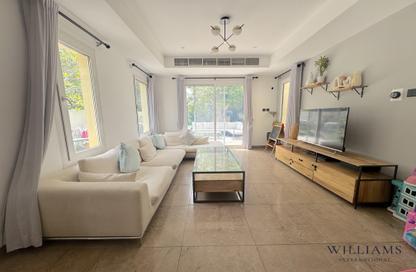 Villa - 3 Bedrooms - 3 Bathrooms for rent in Springs 8 - The Springs - Dubai Villa - 3 Bedrooms - 3 Bathrooms for rent in Springs 8 - The Springs - Dubai