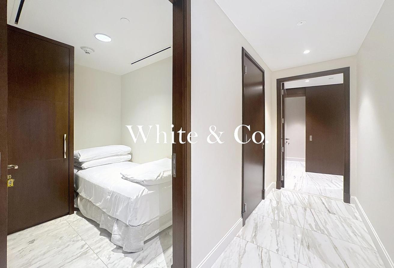 LUXURY PENTHOUSE | VACANT NOW | BEST PRICE photo 15