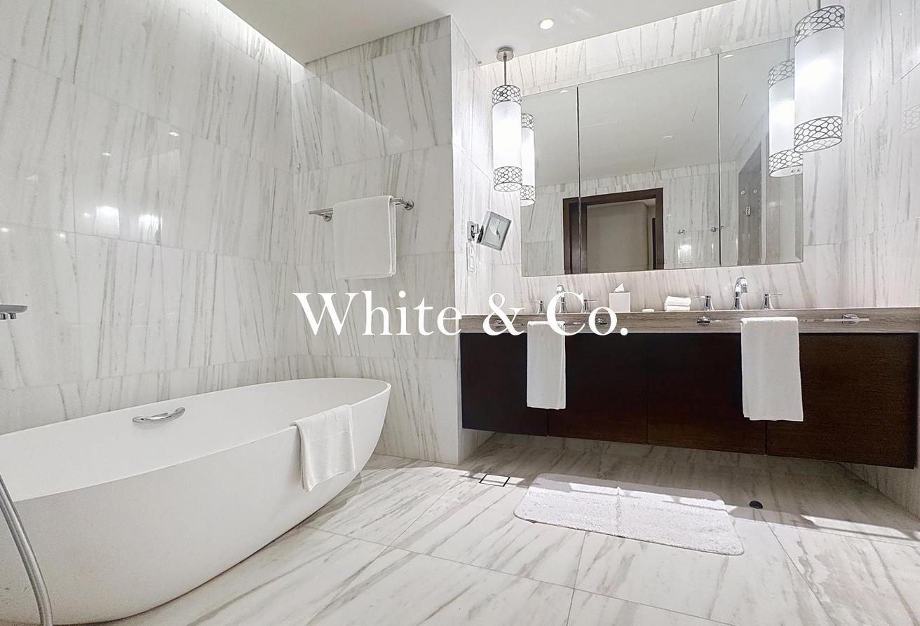 LUXURY PENTHOUSE | VACANT NOW | BEST PRICE photo 18