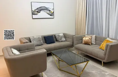 شقة - 2 غرف نوم - 2 حمامات للايجار في مساكن كورنيش عجمان - طريق كورنيش عجمان - عجمان