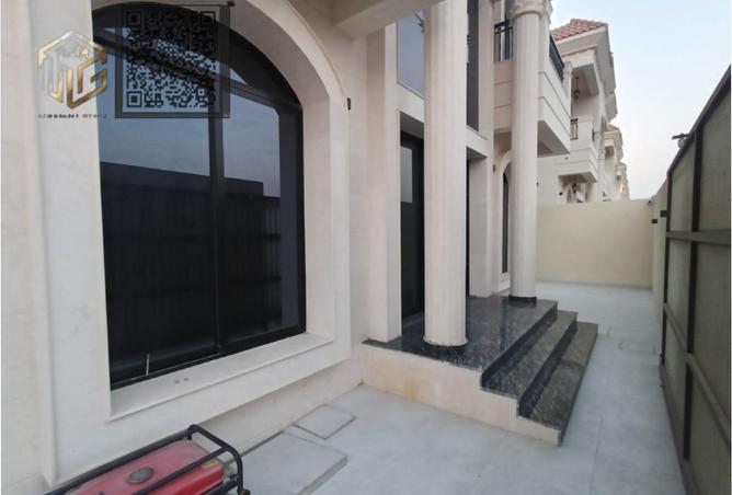 142390245 - Property Image 2