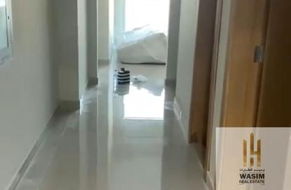 Apartment - 2 - 2 for sale in Gulf Tower - Emirates City - Ajman