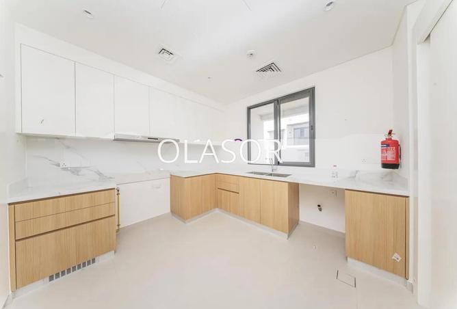 88338472 - Property Image 3