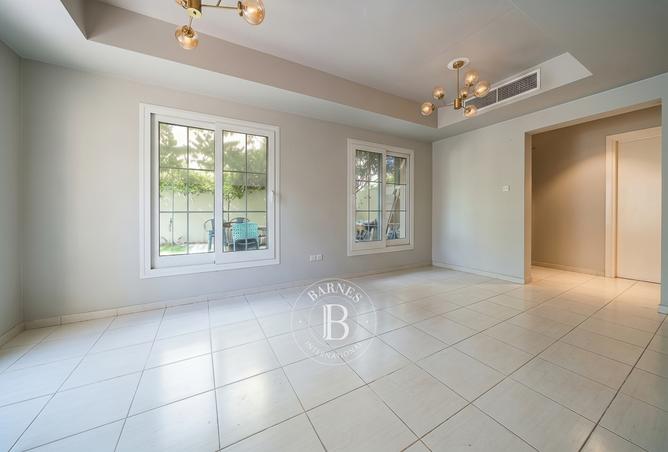 2-bed villa in Springs 9 · Vacant on transfer — photo 3
