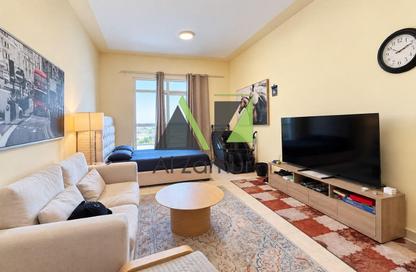 Apartment - Studio - 1 for sale in Palace Tower 2 - Palace Towers - Dubai Silicon Oasis - Dubai