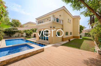 Villa - 4 Bedrooms - 4 Bathrooms for rent in District 8 - Jumeirah Park - Dubai