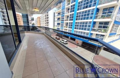 Apartment - 4 - 5 for rent in Golden Sands 4 - Al Mankhool - Bur Dubai - Dubai