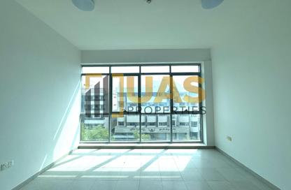 Apartment - Studio - 1 for rent in Al Waleed 5 Building - Al Karama - Bur Dubai - Dubai Apartment - Studio - 1 for rent in Al Waleed 5 Building - Al Karama - Bur Dubai - Dubai