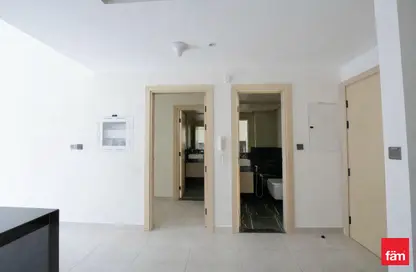 شقة - غرفة نوم - 1 حمام للايجار في بن غاطي روز - منطقة 15 - قرية جميرا الدائرية - دبي