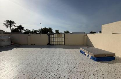 Villa - 5 Bedrooms - 6 Bathrooms for rent in Al Jazzat - Al Riqqa - Sharjah