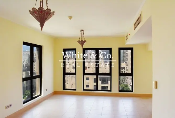 126565857 - Property Image 3