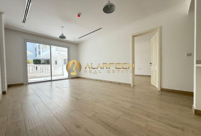 98709926 - Property Image 2
