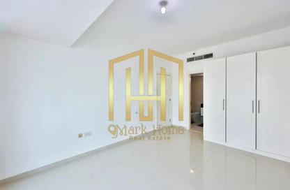 Apartment - 2 Bedrooms - 3 Bathrooms for rent in Marina Bay by DAMAC - Najmat Abu Dhabi - Al Reem Island - Abu Dhabi