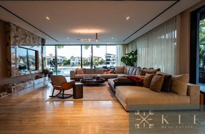 Villa - 5 Bedrooms - 6 Bathrooms for sale in Palm Jumeirah Frond M - Palm Jumeirah - Dubai