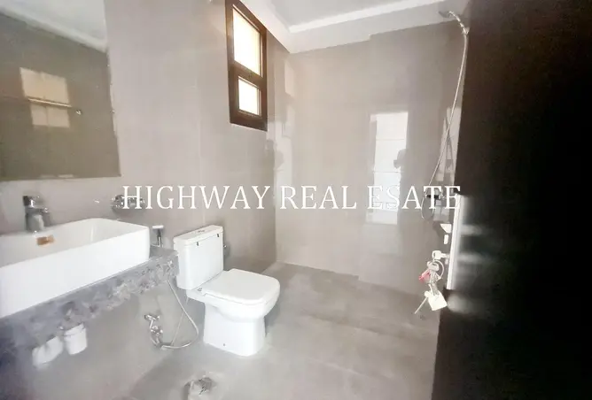 151923428 - Property Image 2