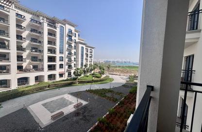 Apartment - 1 - 2 for rent in Views A - Yas Golf Collection - Yas Island - Abu Dhabi Apartment - 1 - 2 for rent in Views A - Yas Golf Collection - Yas Island - Abu Dhabi