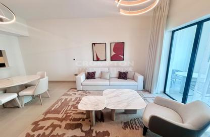 Apartment - 1 - 2 for rent in Views A - Yas Golf Collection - Yas Island - Abu Dhabi