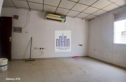Apartment - Studio - 1 Bathroom for rent in Muwaileh - Sharjah Apartment - Studio - 1 Bathroom for rent in Muwaileh - Sharjah