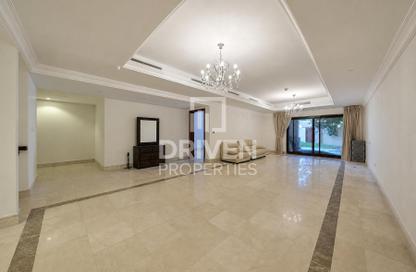 Duplex - 3 Bedrooms - 5 Bathrooms for sale in The Fairmont Palm Residence North - The Fairmont Palm Residences - Palm Jumeirah - Dubai