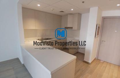 Apartment - 2 Bedrooms - 2 Bathrooms for rent in Waters Edge - Yas Island - Abu Dhabi