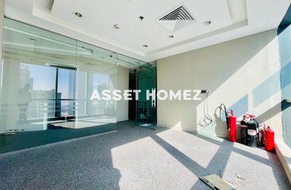 Office Space - Studio for rent in The Regal Tower - Business Bay - Dubai
