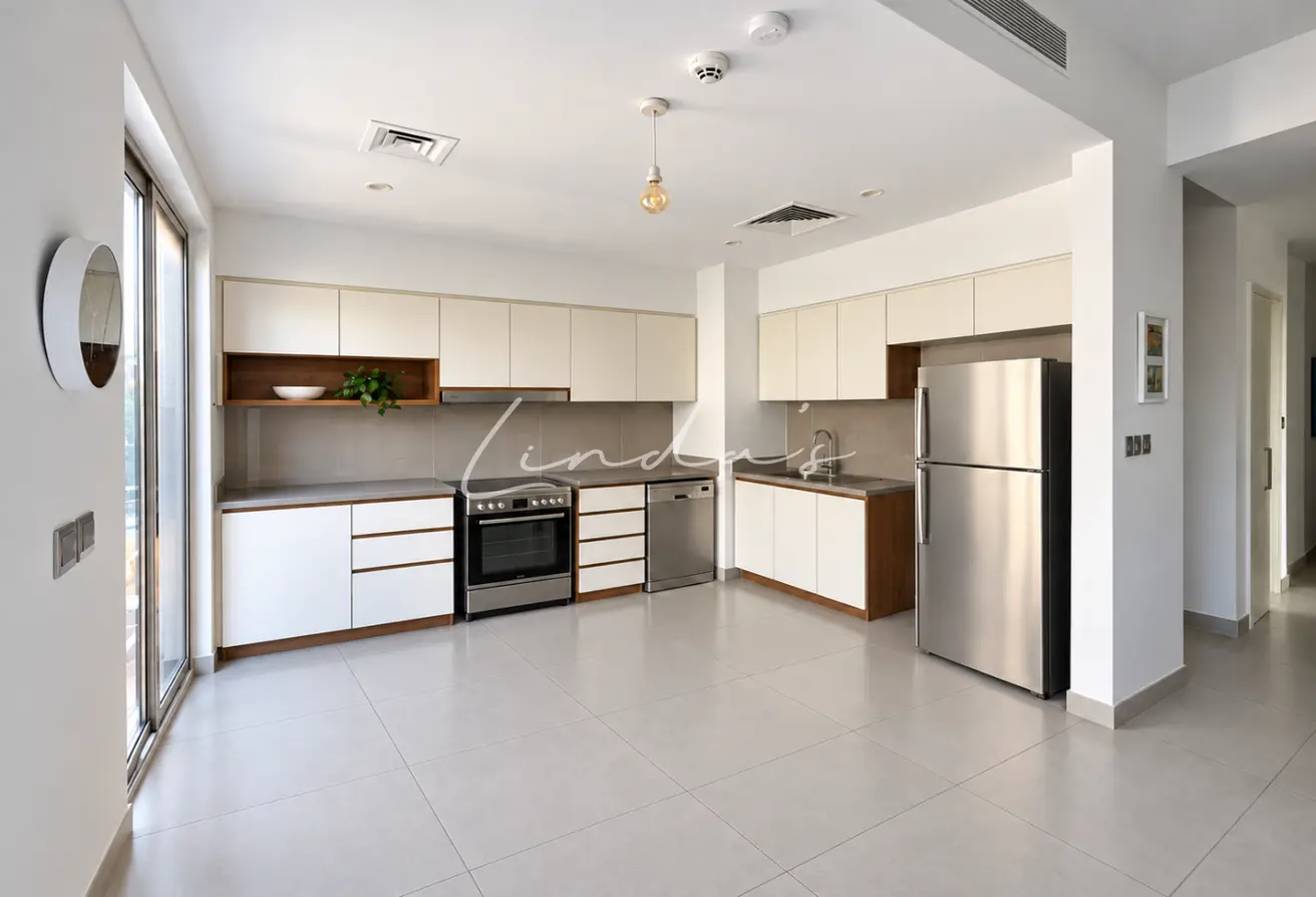 156003425 - Property Main Image
