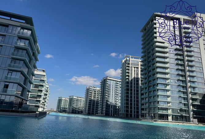Fully Furnished 2+Maid Upgraded Skyline View photo 3