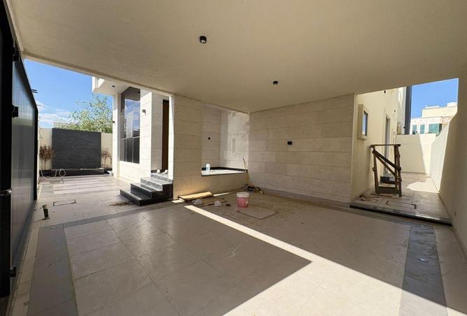 56565212 - Property Image 3