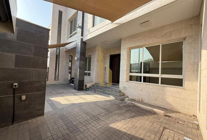 128811260 - Property Main Image