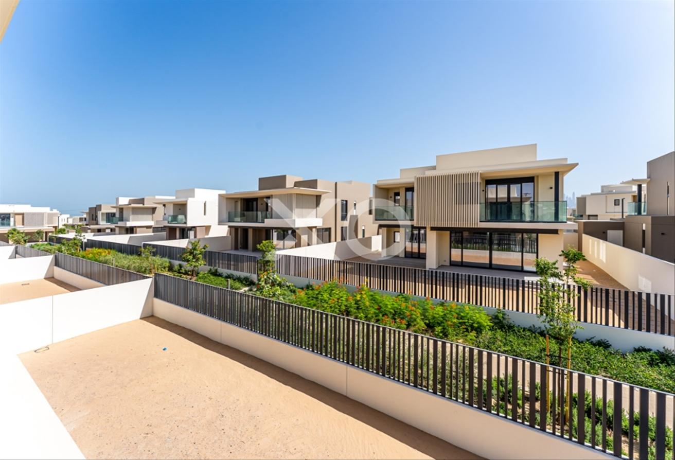 Landscaped | AMC | Close to Pool and Park photo 2