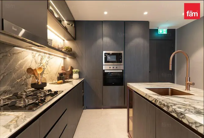 82813190 - Property Image 3