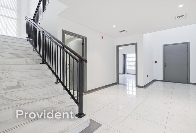 98679429 - Property Image 2