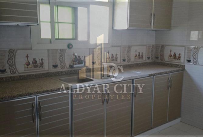 98242633 - Property Image 3