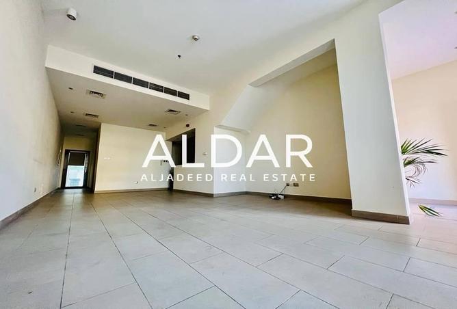 57763672 - Property Image 3