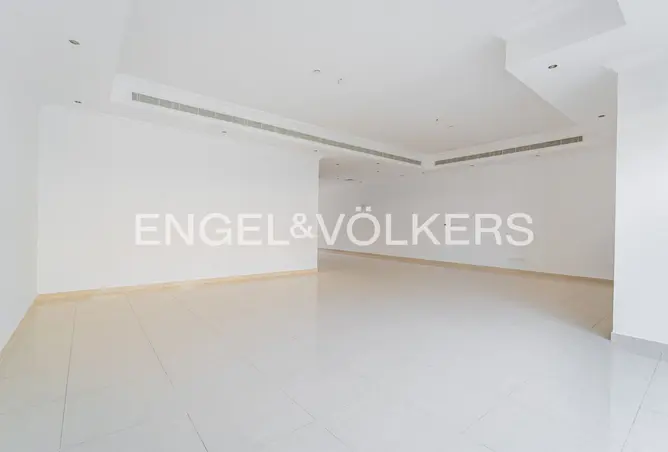 146444151 - Property Image 3
