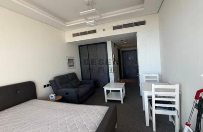 Apartment - Studio - 1 Bathroom for rent in Samana Golf Avenue - Dubai Studio City - Dubai
