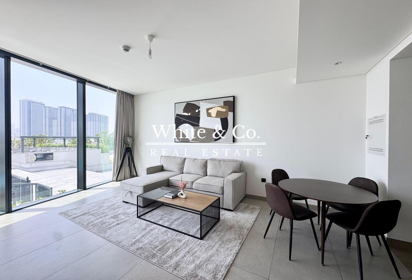 Pool View | Fully Furnished | Vacant Soon photo 8