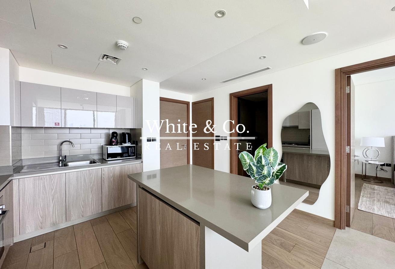 Pool View | Fully Furnished | Vacant Soon photo 6