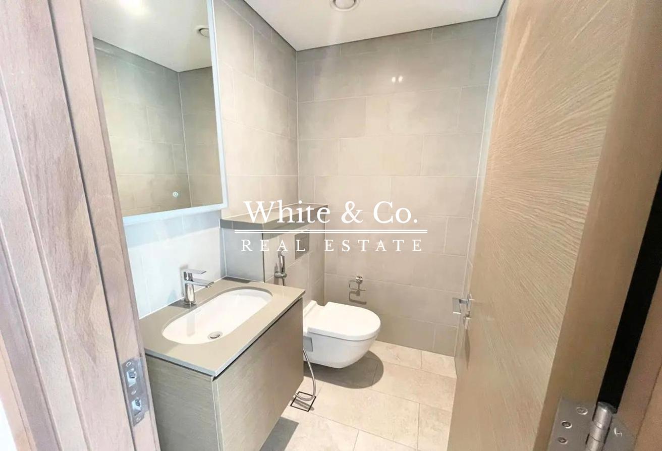 Pool View | Fully Furnished | Vacant Soon photo 9