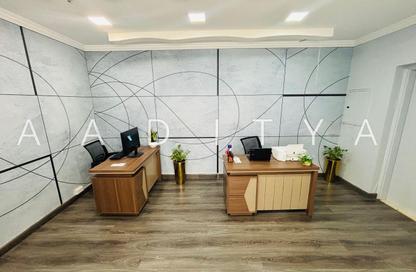 Office Space - Studio - 1 Bathroom for rent in Al Fajer Complex - Oud Metha - Bur Dubai - Dubai
