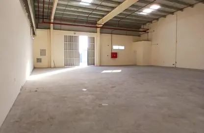 مستودع - استوديو - 1 حمام للايجار في الجرف الصناعية 1 - الجرف الصناعية - عجمان