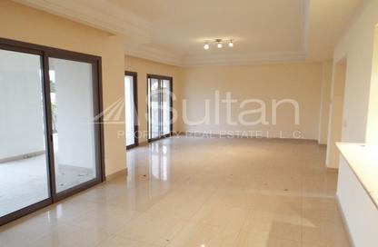 Townhouse - 4 Bedrooms - 3 Bathrooms for sale in The Townhouses at Al Hamra Village - Al Hamra Village - Ras Al Khaimah