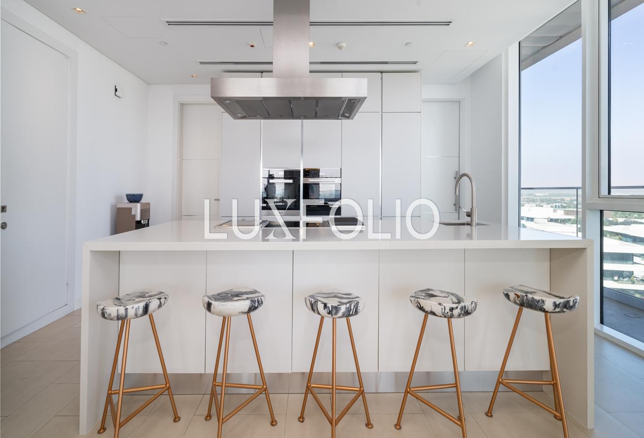 Premium Community | One-of-One | Expansive Layout photo 7