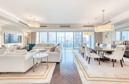 شقة - 5 غرف نوم - 6 حمامات للايجار في جادة كمبينسكي - وسط مدينة دبي - دبي