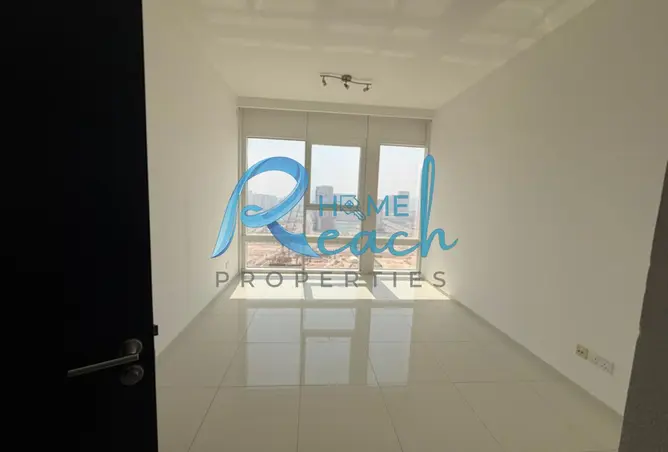 132018139 - Property Image 2