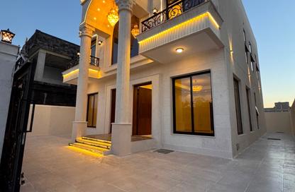 Villa - 5 - 7 for sale in Al Zaheya Gardens - Al Zahya - Ajman