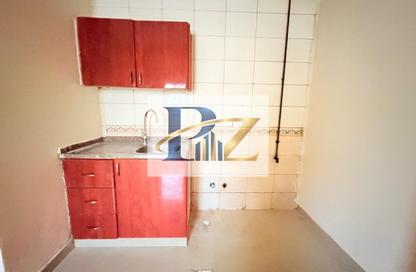 Apartment - Studio - 1 for rent in Fire Station Road - Muwaileh - Sharjah