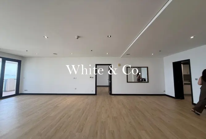 155066402 - Property Image 3